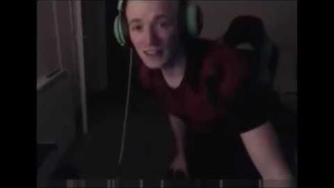 Pyschadelicsnake VS Love, Sam [Warning: Spoops]