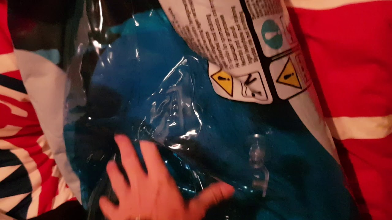 Blue dolphin deflate