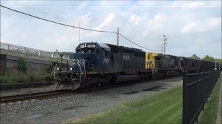 CSX K375 Passes Homestead With a HLCX SD40-2 Leader