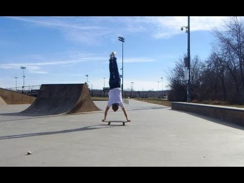 Como pino em seu skate