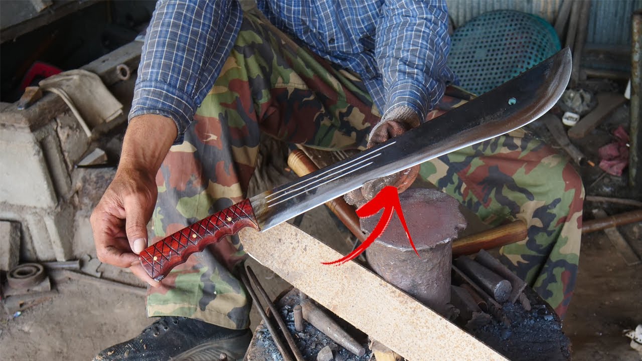 MAKIGN A NICE SUGAR CANE CUTTING KNIFE WHICH EVERY FARMER WISHED TO OWN