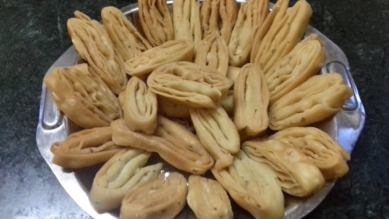 namak wali mathri