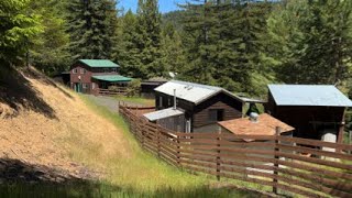 20000 Appian Way, Navarro