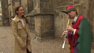 SAT.1-Reporterin auf den Spuren des Rattenfängers von Hameln