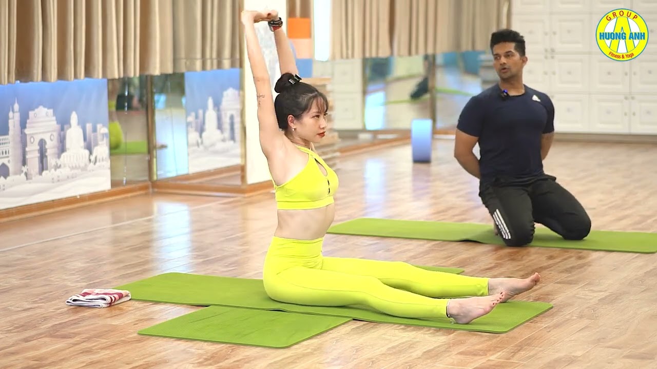 Flow Yoga | Master Raja