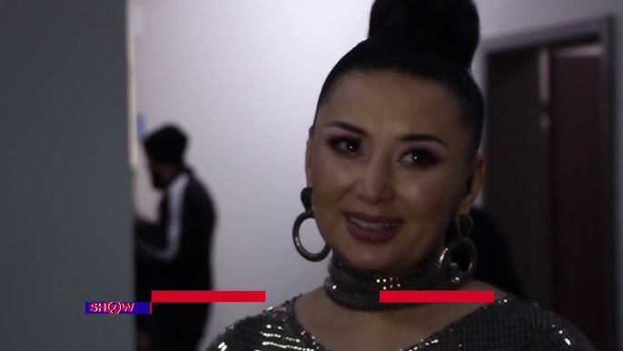 Жетілген ханымның юбкасының астында порно