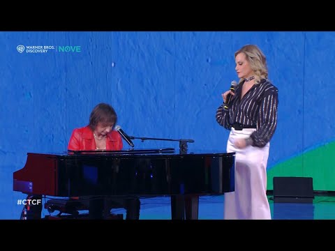 Gianna Nannini e Simona Ventura - Sei nell'anima live a ''Che tempo che fa'' su Nove il 24-03-2024