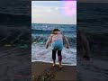 Kreta Rethymno Strand Crete Rethymnon beach Girl plays Catch Me Kreta Strände Griechenland #shorts