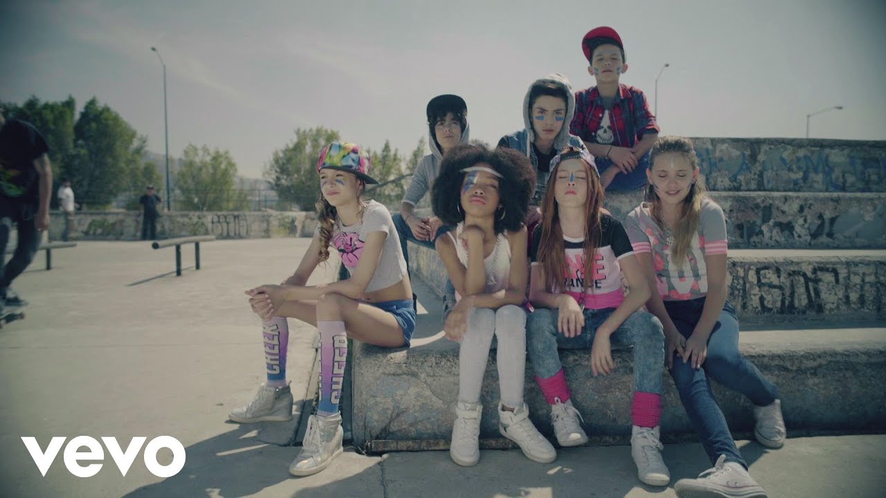 LemonGrass - Brush 'Em Off (Video Oficial)