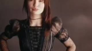 Why Violet Baudelaire is amazing? Profile