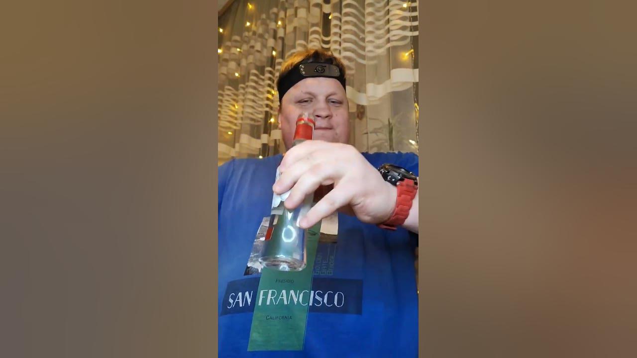чекушка водки залпом - YouTube