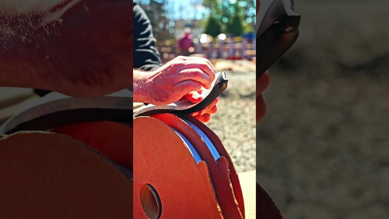 Bentonite strip between footing and foundation wall