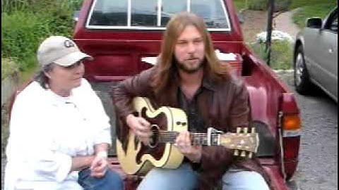 Craig Wayne Boyd - Blood, Sweat & Beer - Unplugged in Liberty, TN with Taylor Pie