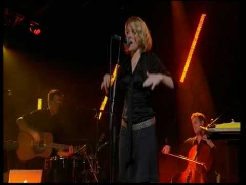 Cerys Matthews - Trwy'r Drych (Brecon Jazz 2008)