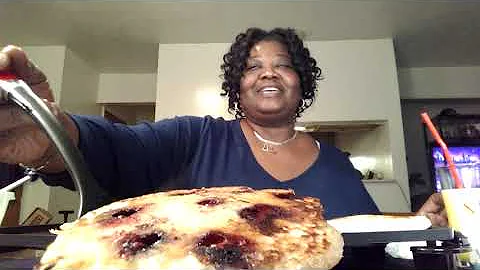Cooking for the 10 Pancake Challenge @Comedian Mic...