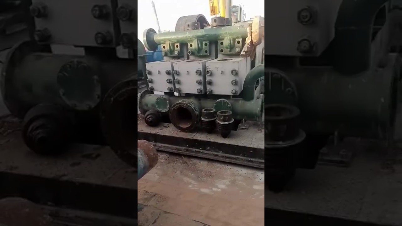 Mud pump repairing Drilling crew 