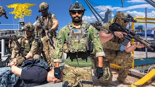 U.S. Navy SEALS Try Airsoft \& DESTROY Everyone With Realistic GBB M249 Teamwork