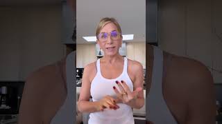 Jennifer Aniston asks Handsome about psychic experiences!