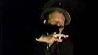 Tom Waits - Gun Street Girl