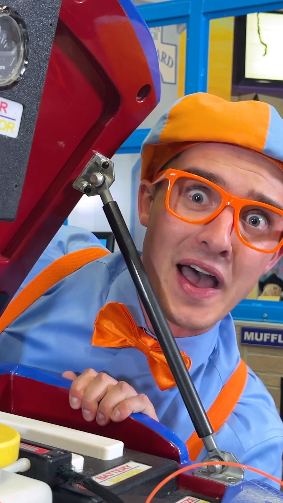 Blippi and Logan Fix a Car in under 60 seconds⏰?! Learn about Vehicle Parts! #blippi #shorts #cars