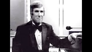 Burt Bacharach &#39;Alfie&#39;, &#39;Always Something There to Remind Me&#39; with orchestra