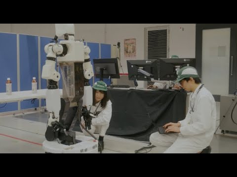 人に寄り添うロボット研究