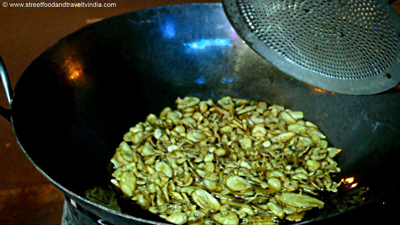 Chips Making in Rajkot, Gujarat | Street Food Indian | IFTT-ep-28 | Street Food & Travel TV India