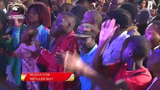 Download Lagu Gabriel Júnior recebe Refila Boy MP3