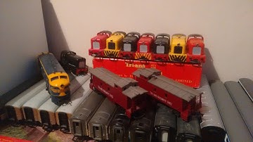 TRIANG COLLECTION P2