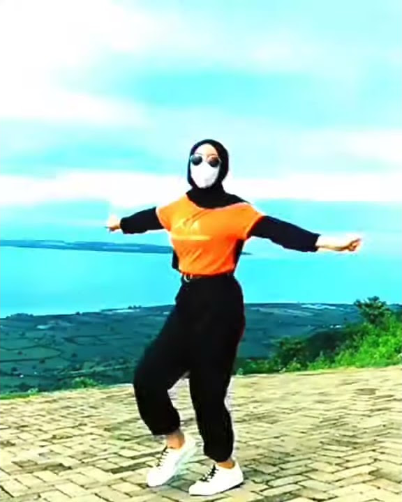 Polosan Vidio Cewek joget santuy 30detik||story' wa joget ambyar||story' wa polosan