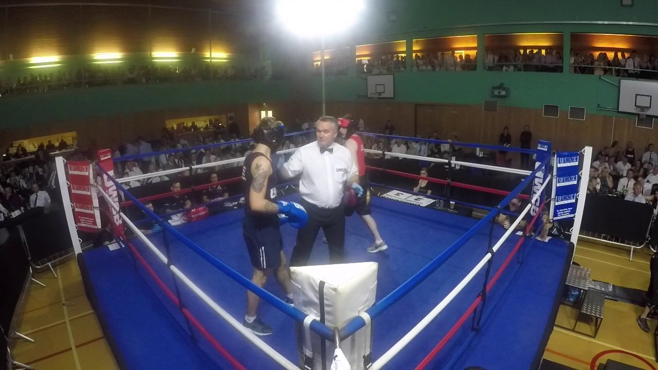 Ultra White Collar Boxing Milton Keynes Ring 1 Lewis Swift VS