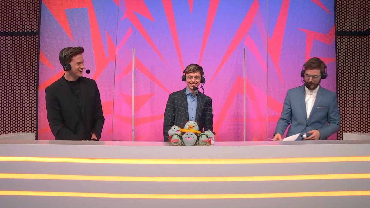 Larssen walks in front of the camera | Rogue vs MAD Lions LEC Finals