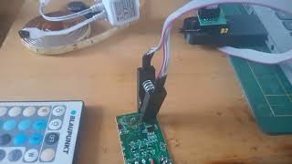 Ukryta pamięć Eeprom Atmel w taśmie LED odczyt #led #eeprom #arduino #diy