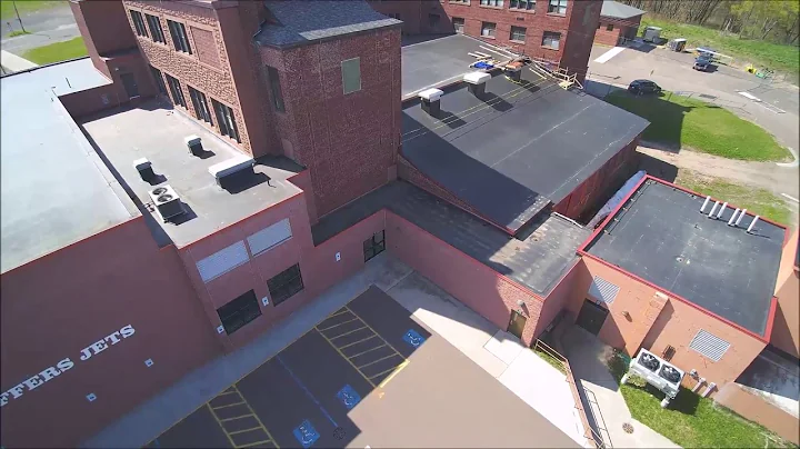 Yuneec Typhoon Q500 Jeffers High School Pre-Constr...