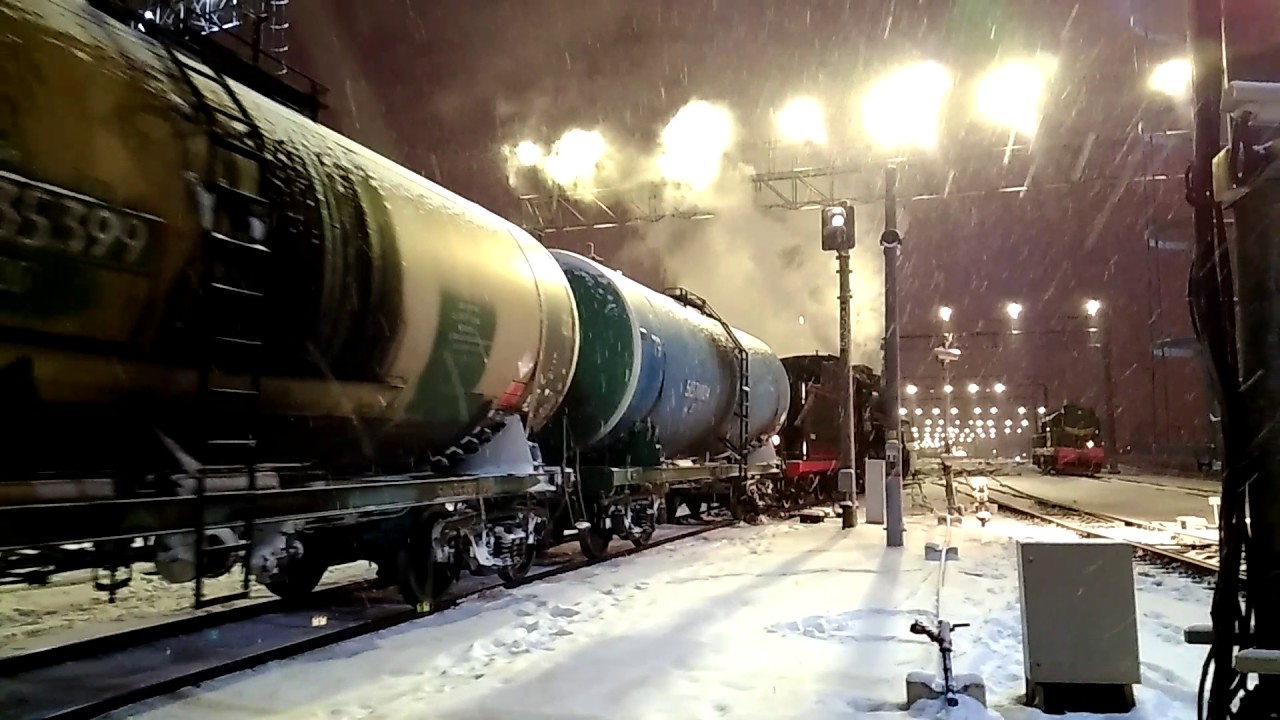 Паровозы в работе