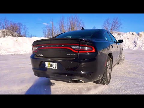 Видео: Обкатка утопленника после ремонта. Dodge Charger.