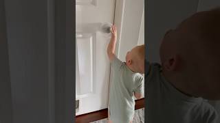 Mom hack #momtricks #parentinghack #toddlerlife #babyhack #firsttimemom #shortsviral #momhack