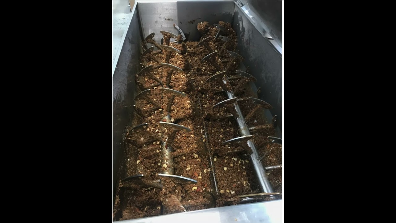 The twin shaft paddle mixer - for intensive mixing and stirring