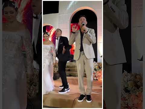 مصطفى قمر يغنى فى حفل زفاف عريس كوميدى