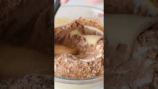 Biscoff Brownies - fudgy #brownierecipe with #cookiebutter  #baking #recipes