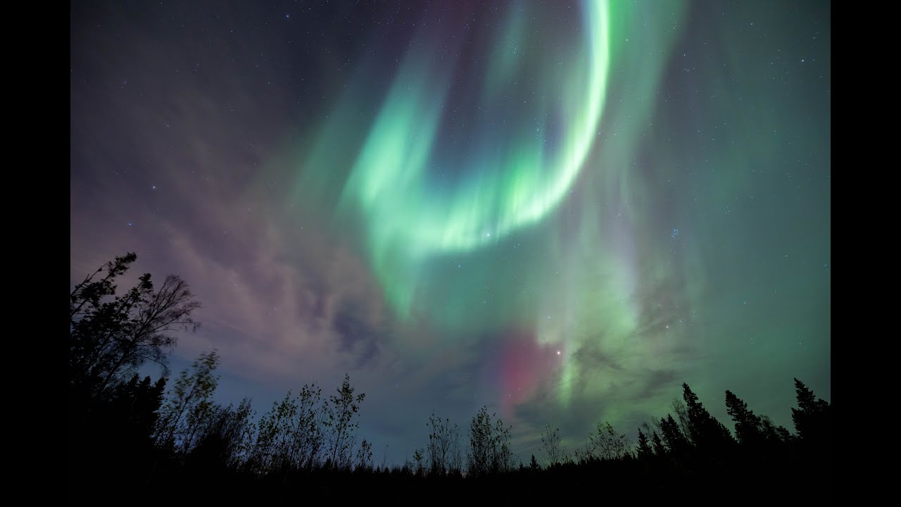 Amazing northern lights timelapse in 4k - YouTube