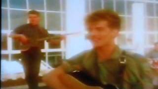 Friends Again - State Of Art (1983) (Video) chords