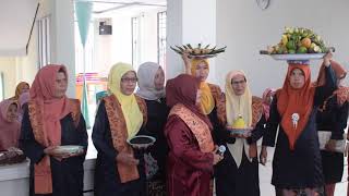 Acara Tujuh Bulanan di Minangkabau