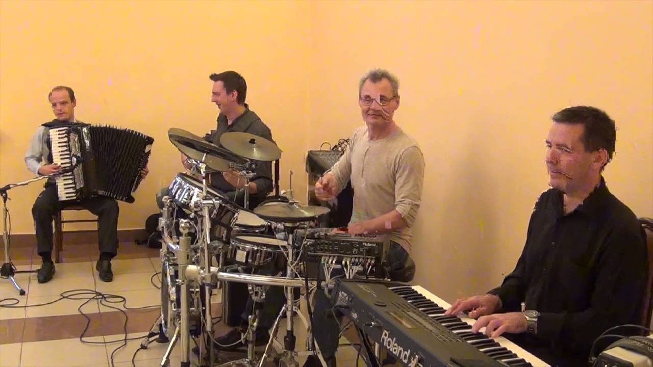 Инструментальный квартет - YouTube