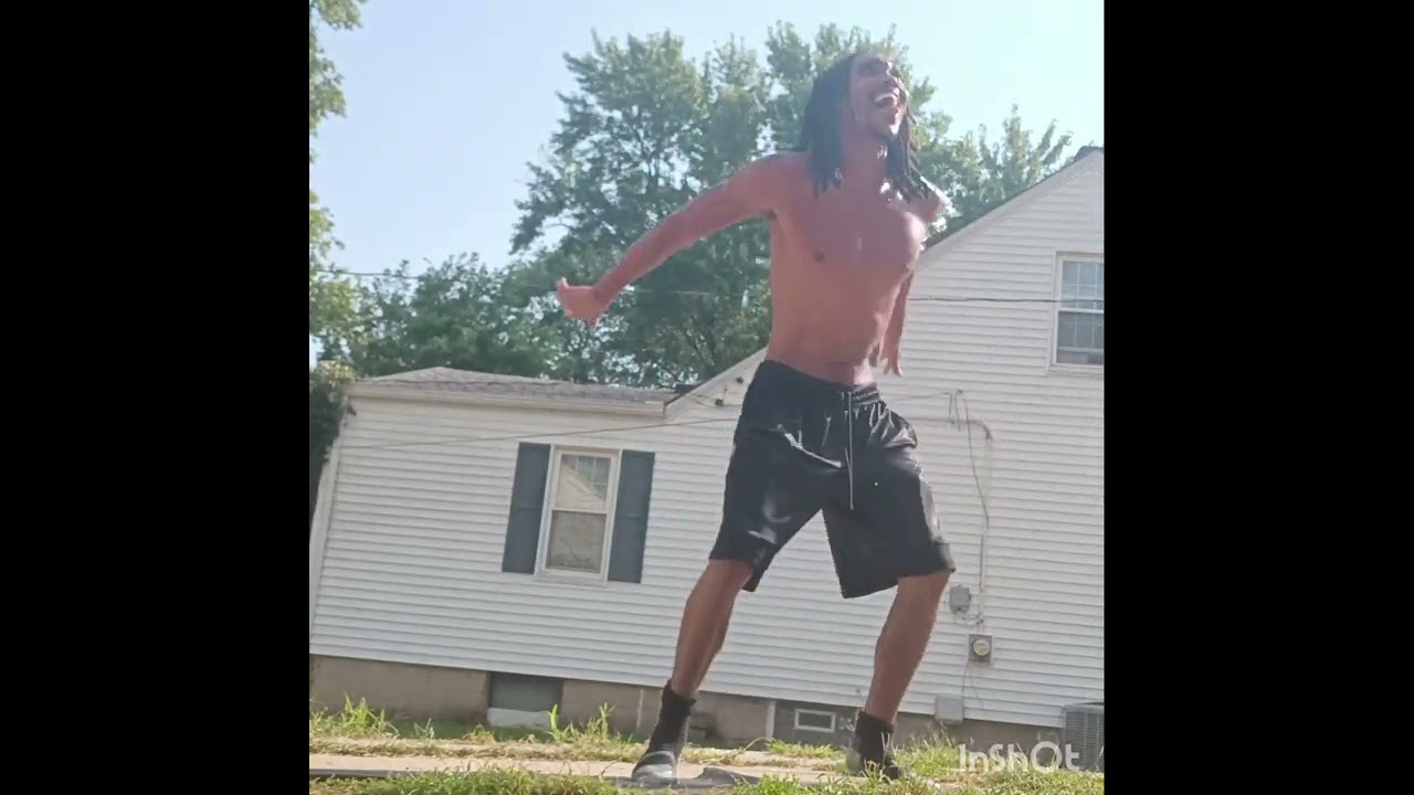 LAND OF THE GODZ...WELCOME BACK TO THE JUNGLE!! 