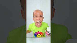 Girl Ate His Noodles Without Opening The Package 