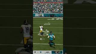 Aaron Rodgers throws Td pass #gaming #ps5 #nfl #madden26 #steelers