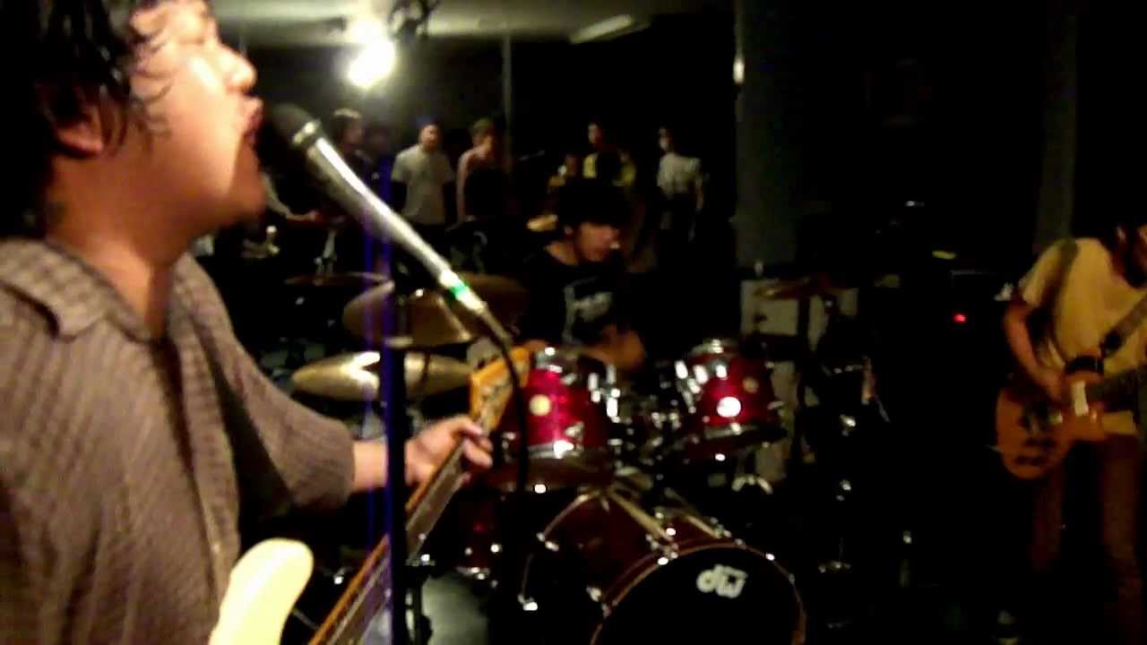 Watch DOG HOTEL @Takadanobaba Studio Ongakukan, 2011.11.6 - pt.1 on YouTube Watch DOG HOTEL @Takadanobaba Studio Ongakukan, 2011.11.6 - pt.1 on YouTube