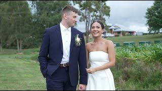 Hannah & Aaron's Vineyard Wedding