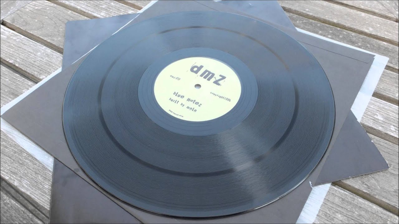 Mala - Blue Notez [dmz:010] - YouTube